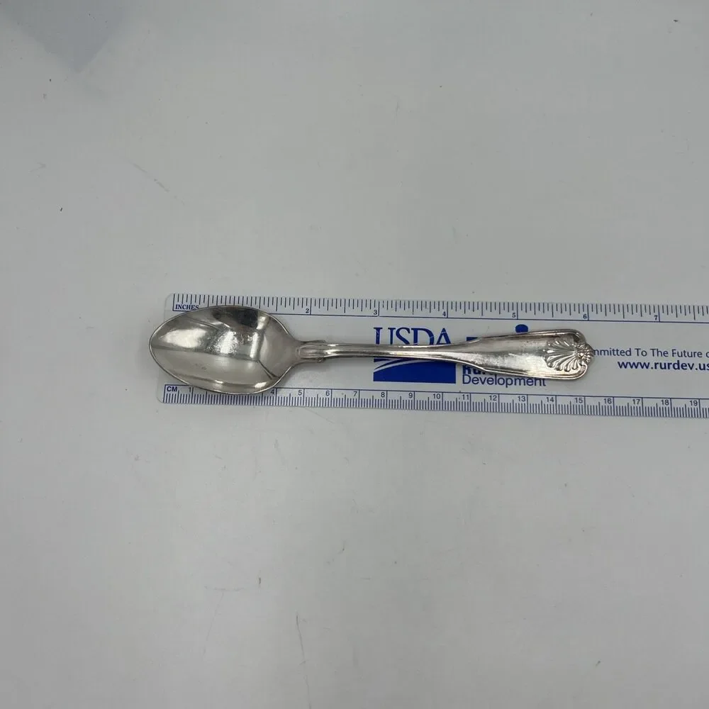 International Silver-plate Korea Teaspoon Spoon Royal Shell / Shell Tip
